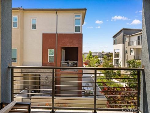 150 Abacus , Irvine, CA