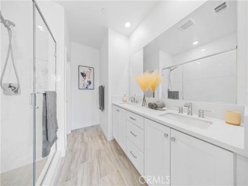 150 Abacus , Irvine, CA