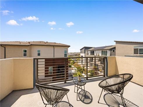 150 Abacus , Irvine, CA