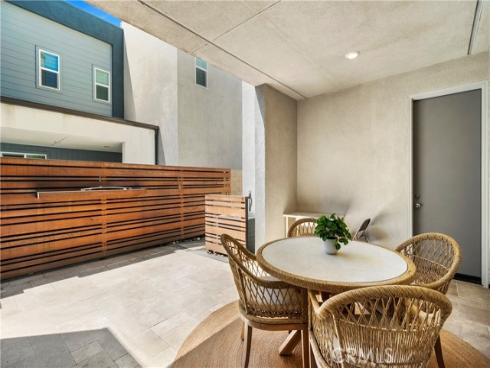 173 Biome , Irvine, CA