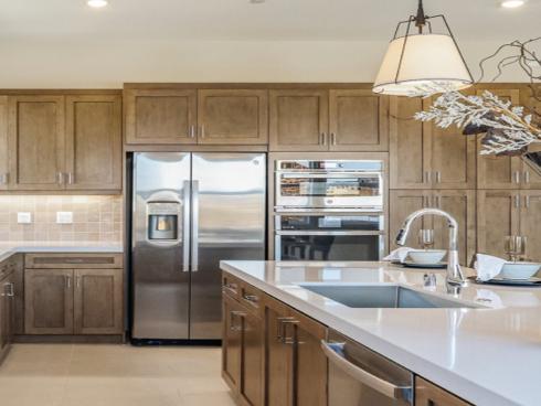 190 Proctor , Irvine, CA