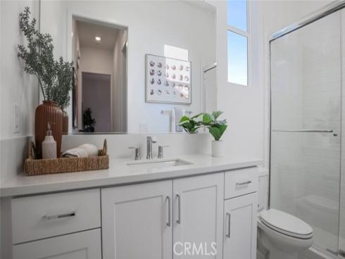 175 Billings , Irvine, CA