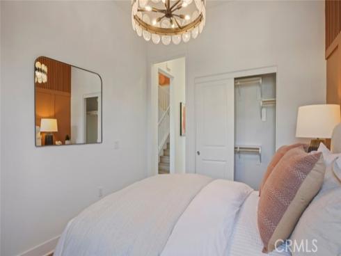 175 Billings , Irvine, CA