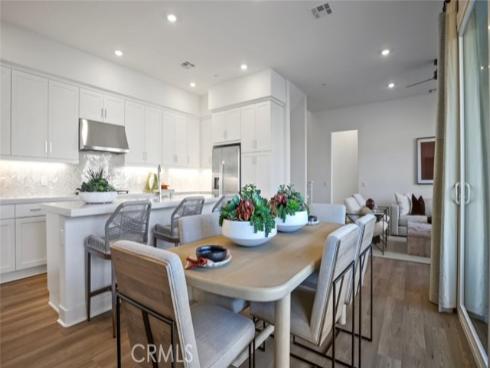 175 Billings , Irvine, CA