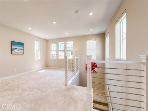 71  Einstein   Way, Irvine, CA