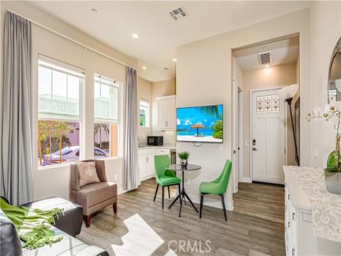 71  Einstein   Way, Irvine, CA