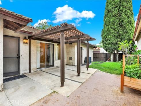 134 Orchard , Irvine, CA