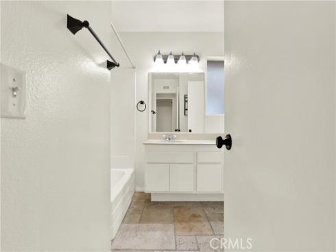 134 Orchard , Irvine, CA