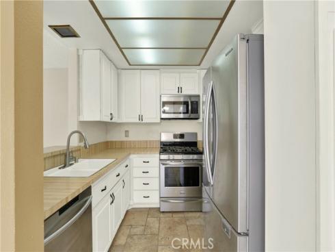 134 Orchard , Irvine, CA