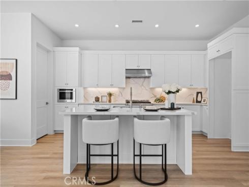 114 eversedge , Irvine, CA