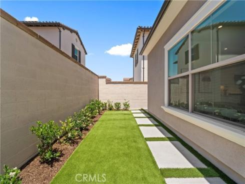 114 eversedge , Irvine, CA