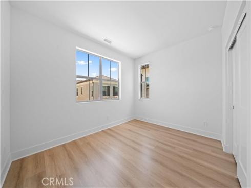 114 eversedge , Irvine, CA