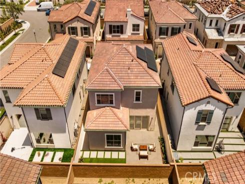 114 eversedge , Irvine, CA