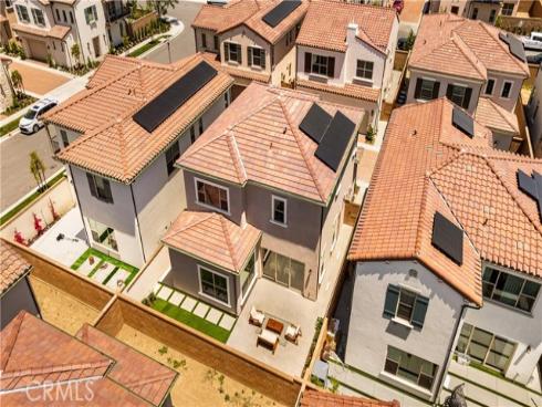 114 eversedge , Irvine, CA