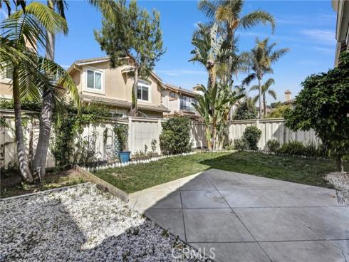 11 Santa Cruz Aisle , Irvine, CA