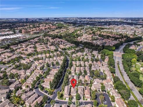 11 Santa Cruz Aisle , Irvine, CA