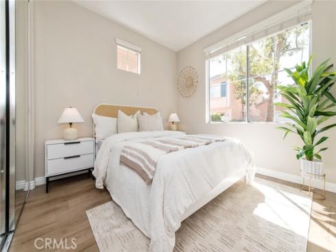 12 Parthenia , Irvine, CA