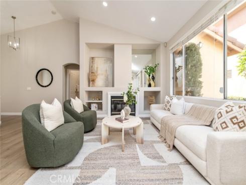 12 Parthenia , Irvine, CA