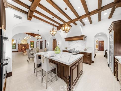 20  Cactus  , Irvine, CA