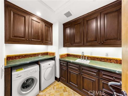 20  Cactus  , Irvine, CA