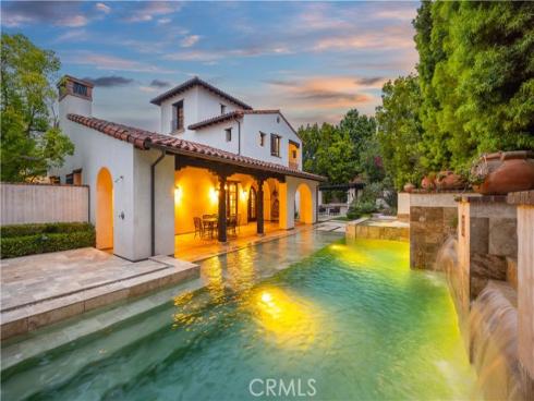 20  Cactus  , Irvine, CA