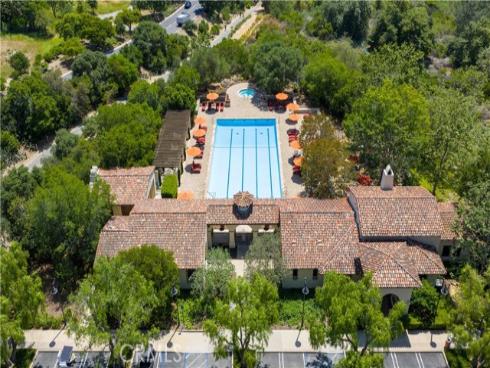 20  Cactus  , Irvine, CA