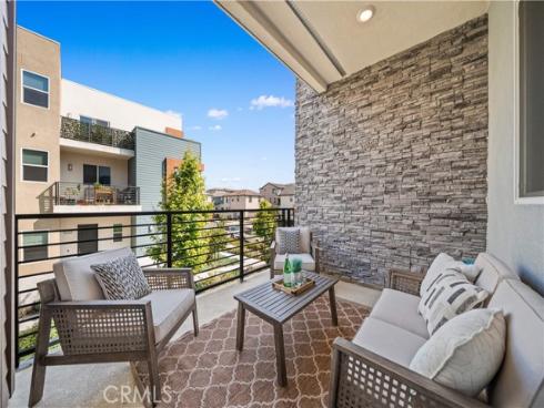 189 Sash , Irvine, CA