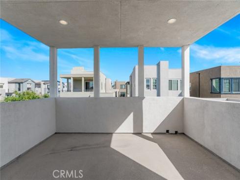 148  Stage  , Irvine, CA