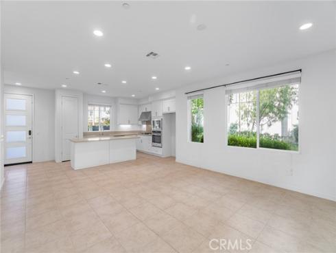 148  Stage  , Irvine, CA