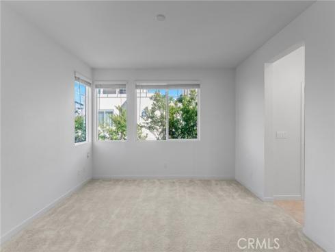 148  Stage  , Irvine, CA