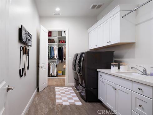 112 Mountain Sky , Irvine, CA