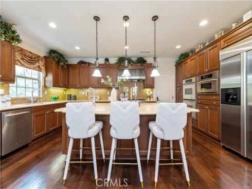 29 Shepard , Irvine, CA