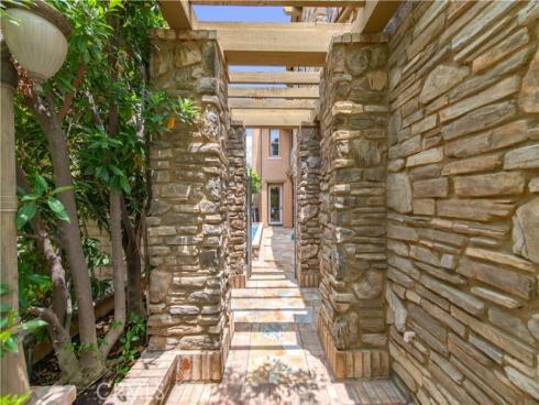 29 Shepard , Irvine, CA