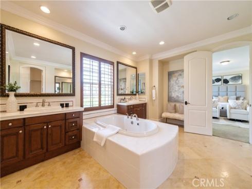 29  Shepard  , Irvine, CA