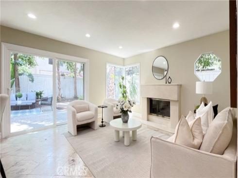 4 Salerno , Irvine, CA