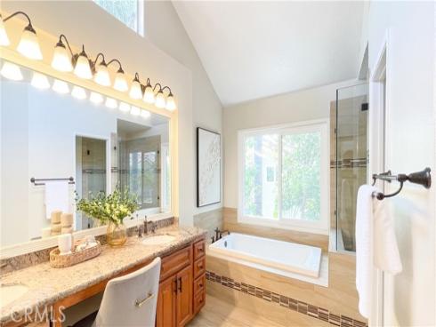 4 Salerno , Irvine, CA