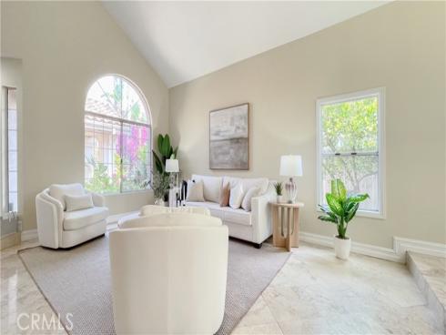 4 Salerno , Irvine, CA