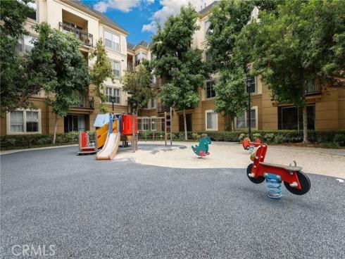 3125 Watermarke Place, Irvine, CA