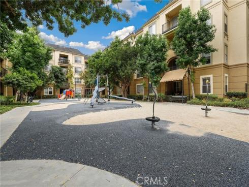 3125 Watermarke Place, Irvine, CA