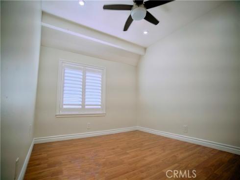 10  Raleigh  , Irvine, CA