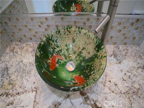 10  Raleigh  , Irvine, CA