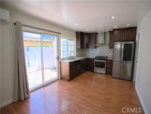 10  Raleigh  , Irvine, CA