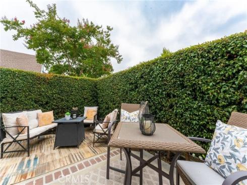 77 Fallingstar , Irvine, CA