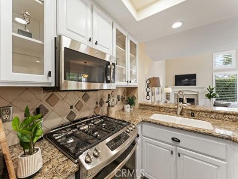 77 Fallingstar , Irvine, CA