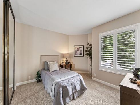 77 Fallingstar , Irvine, CA