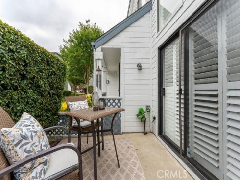 77 Fallingstar , Irvine, CA