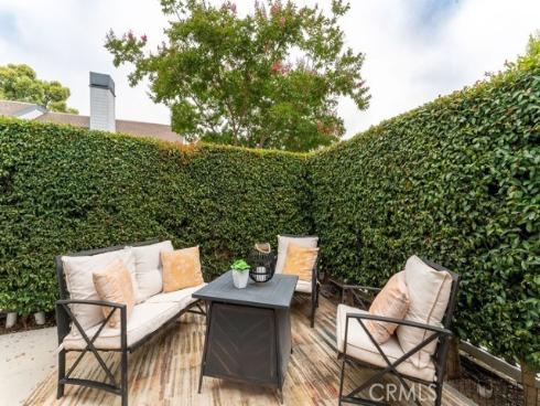 77 Fallingstar , Irvine, CA