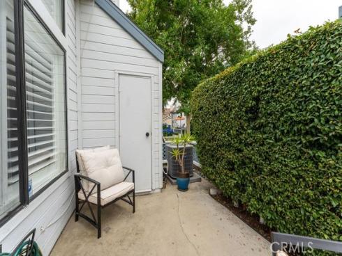 77 Fallingstar , Irvine, CA