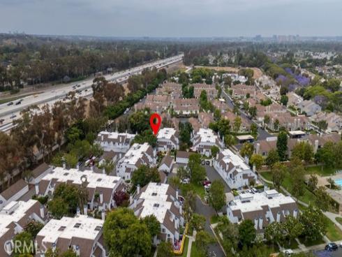 77 Fallingstar , Irvine, CA