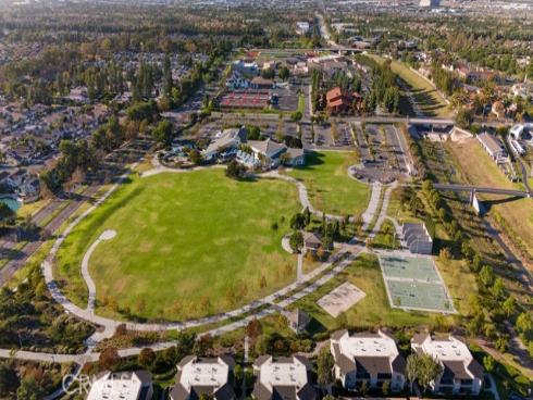 77 Fallingstar , Irvine, CA